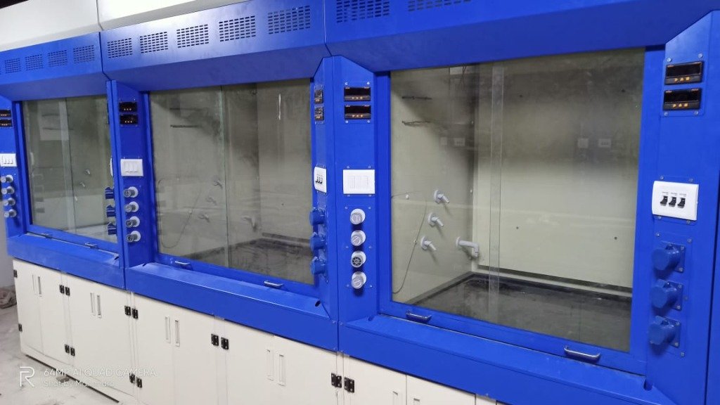 Modular Lab Furniture, Fume Hoods